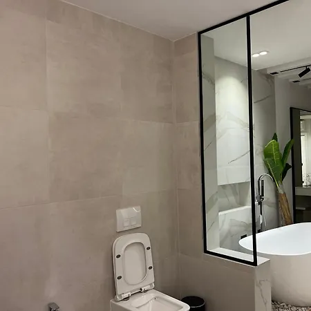 아파트 U N I Q U E By Sea View