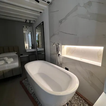 U N I Q U E By Sea View Vlorë