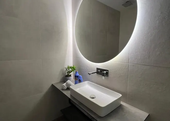 U N I Q U E By Sea View Vlorë